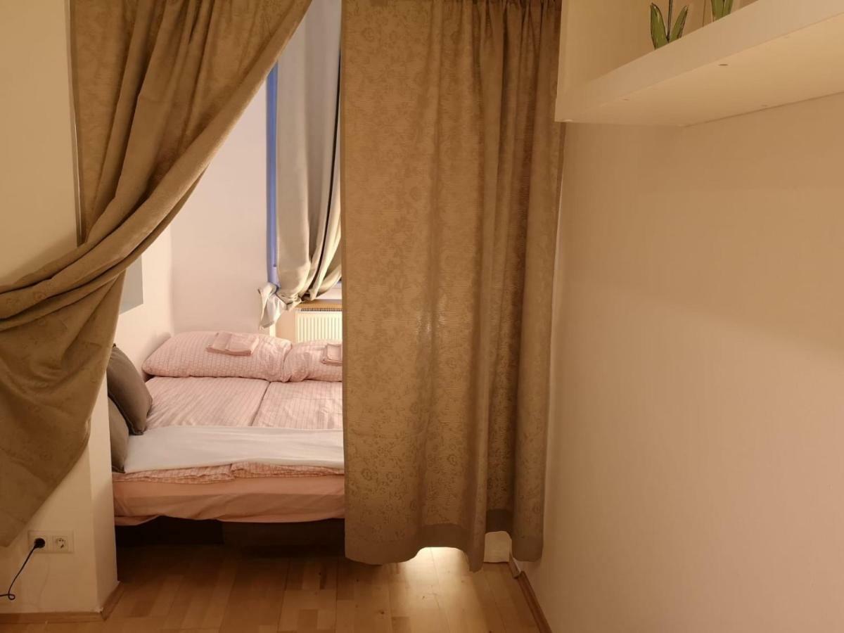 Low Budget Flat Rossau Appartement
